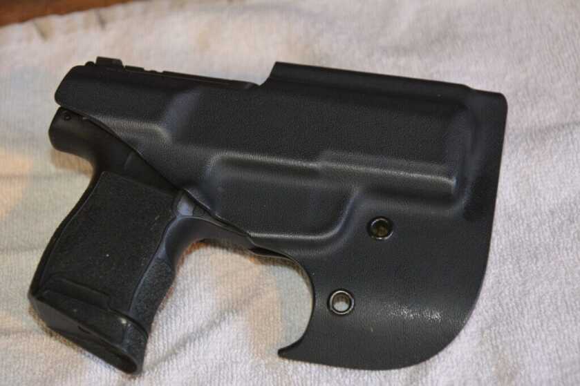 Sig P365 in Vedder Pocket Locker