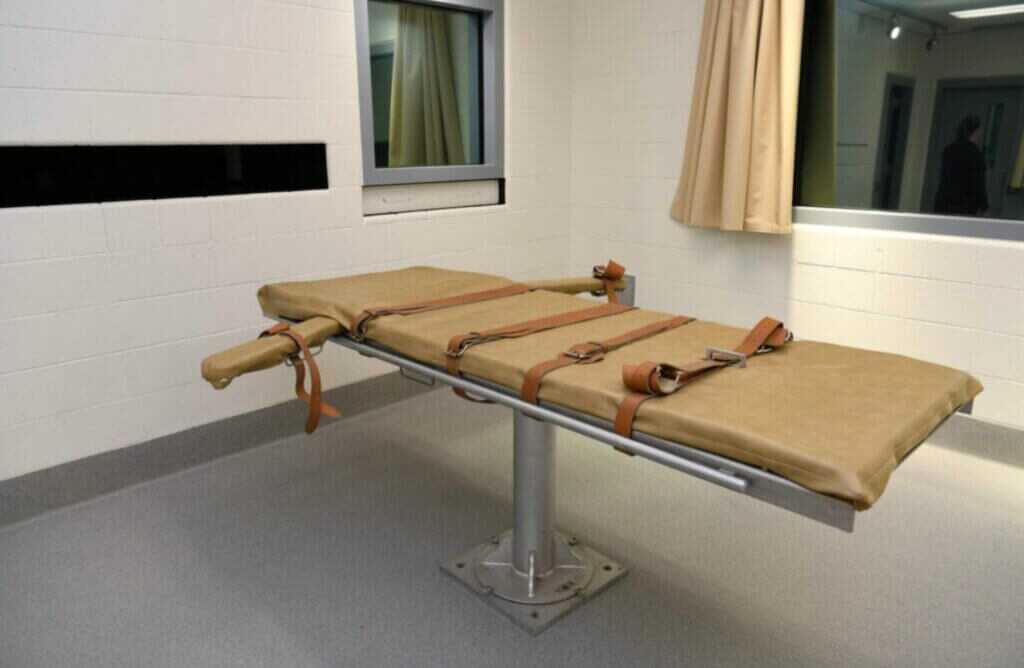 execution chamber reference image linked to South Carolina death row procedures