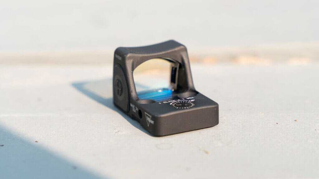 trijicon RMR