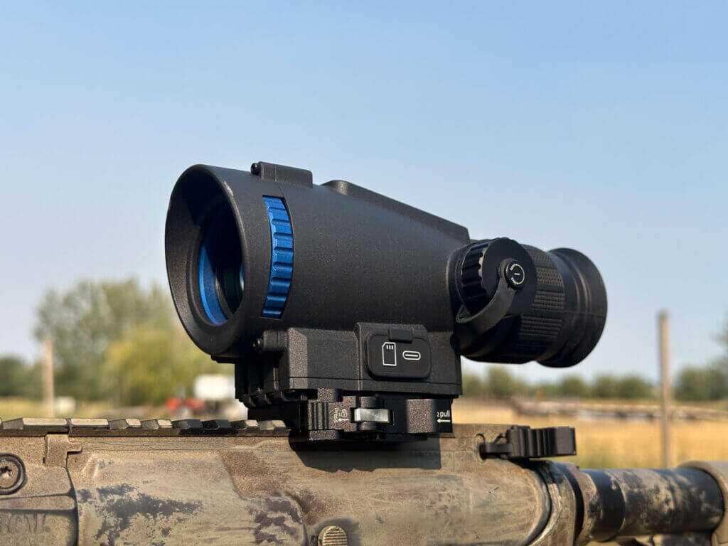 Goyojo GRL335 Side Profile