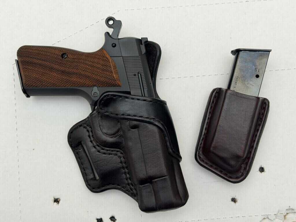 Springfield Armory SA-35 4-inch in custom Mark Garrity leather holster with matching magazine pouch for concealed carry