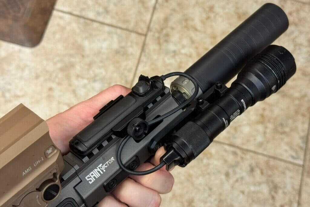 Full-length Picatinny rail on Springfield SAINT Victor 9mm PDW with room for pressure pad placement