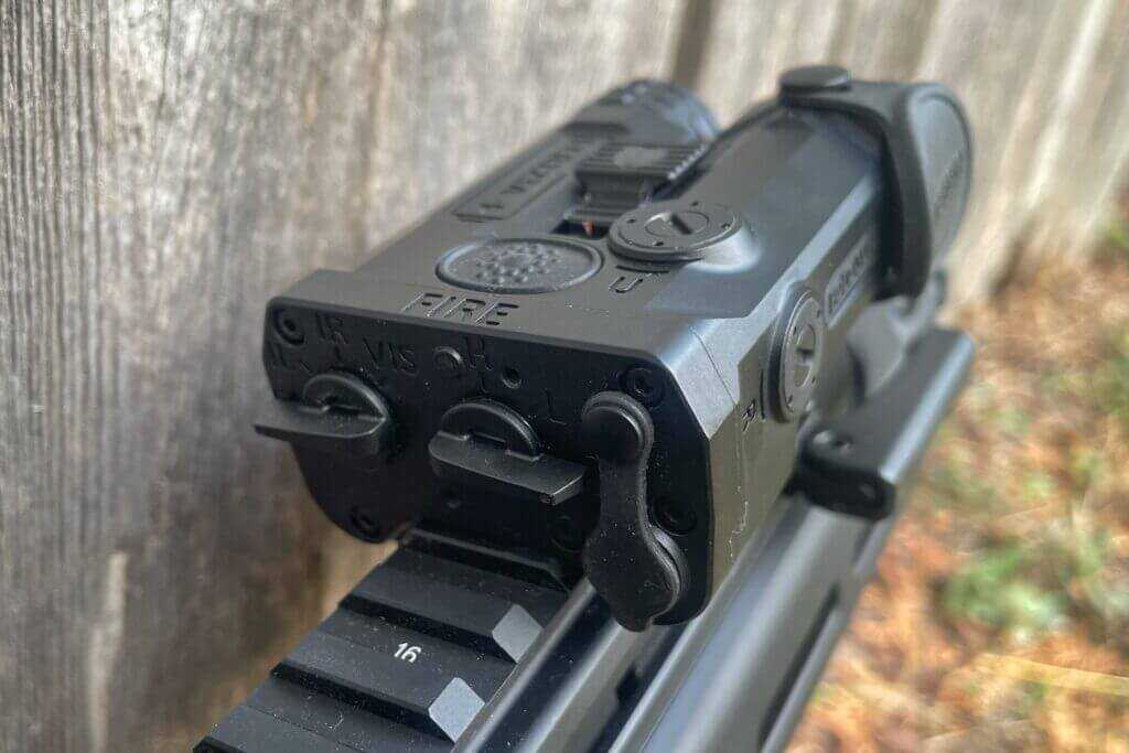 Rear controls and selector switches on the Holosun IRIS-3 laser and illuminator