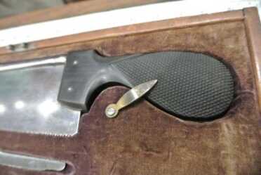 Nice checkering on the bone saw.  Probably helped the doctor hold on when it was covered in blood. 