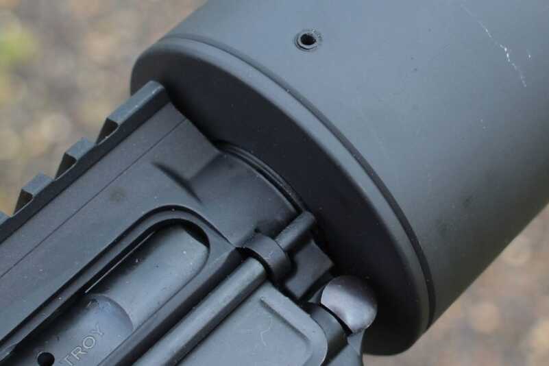 The outer tube screws onto the upper.