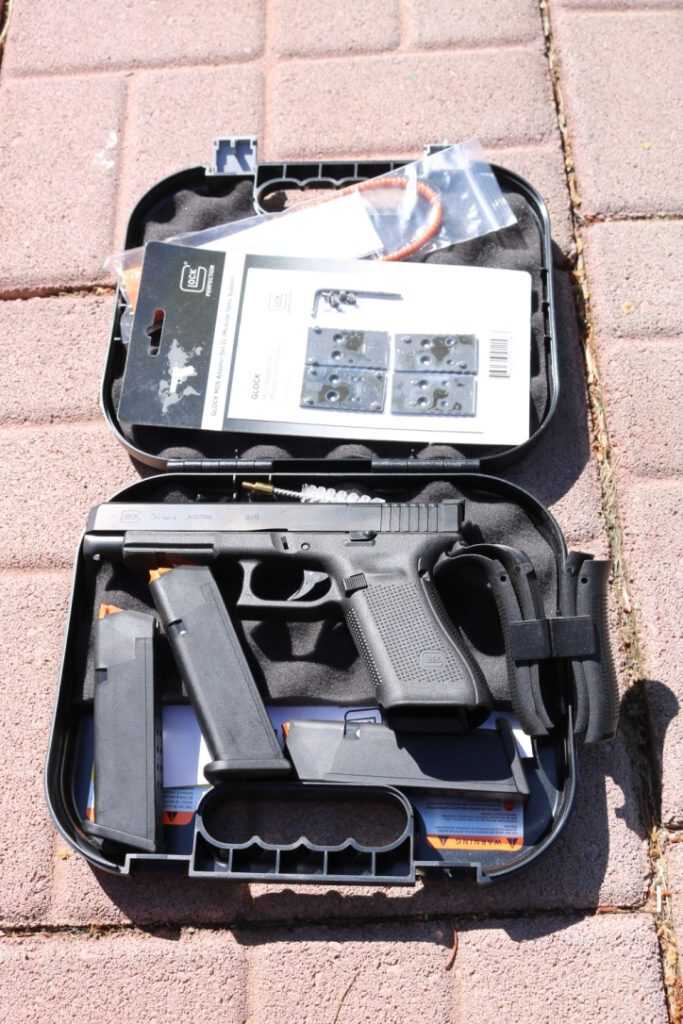 Glock 34 GEN 5 Review - Out Of The Box Battle or Race Gun Ready