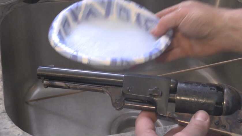 How to CLEAN Black Powder Pistols