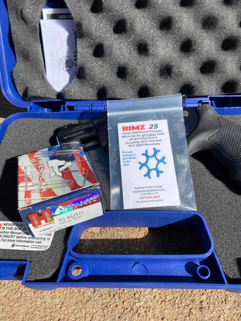 Clay Buys His First Revolver - Smith & Wesson 325 Night Guard