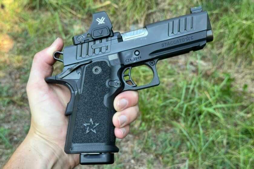 Concealed carry handgun