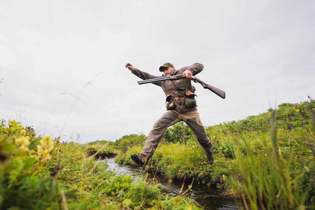 Jumping over a stream with Citori 825