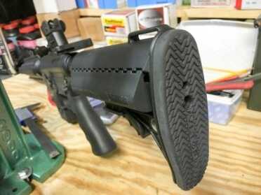 Review: Smith & Wesson M&P 15-22 Performance Center Rifle The VLTOR stock has a rubber buttpad.