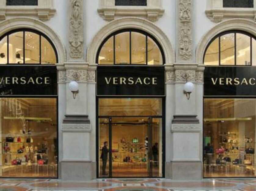 Fashion Fatale: The Assassination of Gianni Versace & The Taurus PT-100 & Beretta 92 Fashion Fatale: The Assassination of Gianni Versace & The Taurus PT-100 & Beretta 92