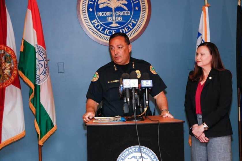Miami Police Chief Calls for More Federal Gun Control in Wake of Mass Murders in His City Miami Police Chief Calls for More Federal Gun Control in Wake of Mass Murders in His City