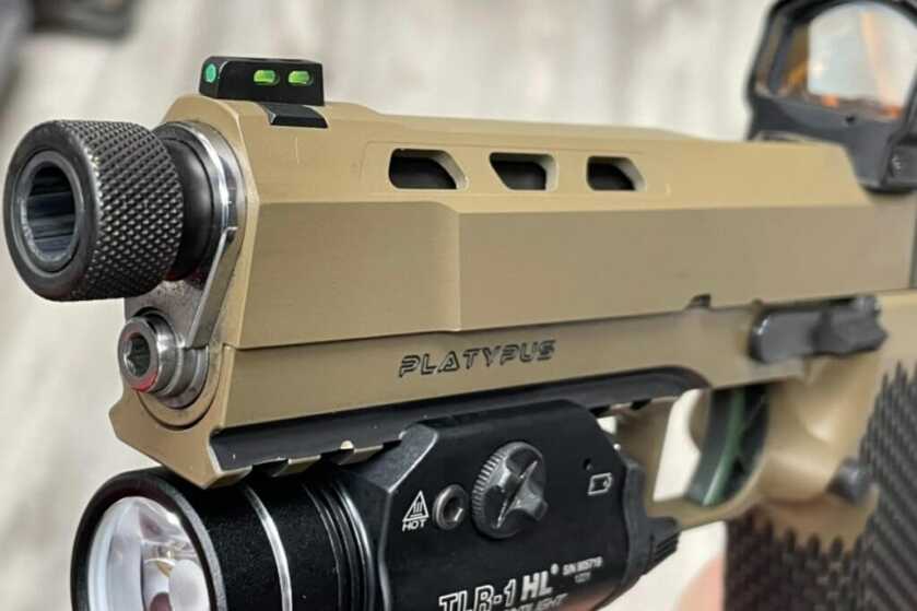 Review: 1911 That Takes Glock Mags?! Meet the Stealth Arms Platypus Stealth Arms Platypus with Vortex Defender-CCW and Streamlight TLR-1 HL close up