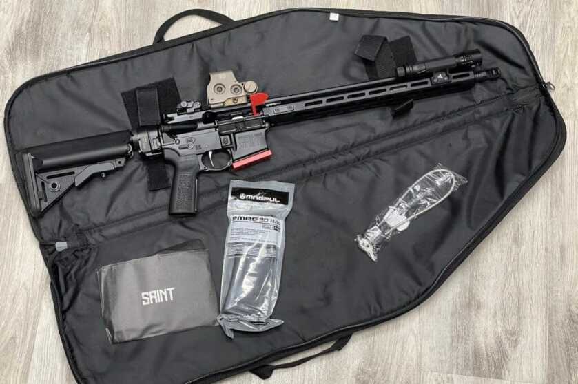 Springfield SAINT Victor with LAW Tactical Folder Reviewed! Included soft carrying case and Magpul magazine