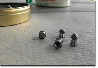 Beeman Kodiak 21.14gr. pellet (foreground) and Crosman Premier 14.3gr. pellet (background)