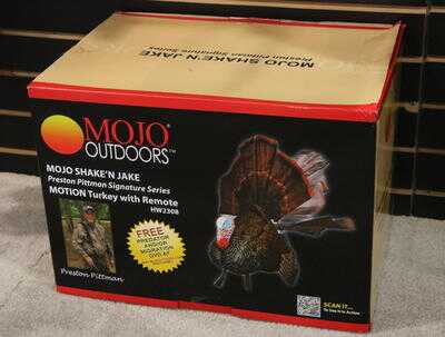 Mojo Outdoors Motorized Turkey Decoy - Shake'n Jake - SHOT Show 2013