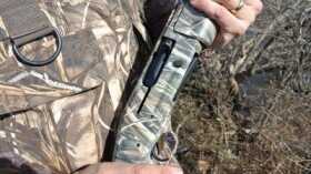 The New Mossberg Duck Commander Line: Duck Guns Worthy of Duck Dynasty In sunlight you can really see how the Max-5 pattern is a bit lighter in color next to the Max-4.