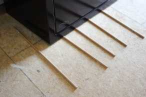 23 The Egyptians rolled massive stone blocks on simple wooden rollers. Hardwood dowels make moving a safe easy enough that two people can do it with little difficulty. 