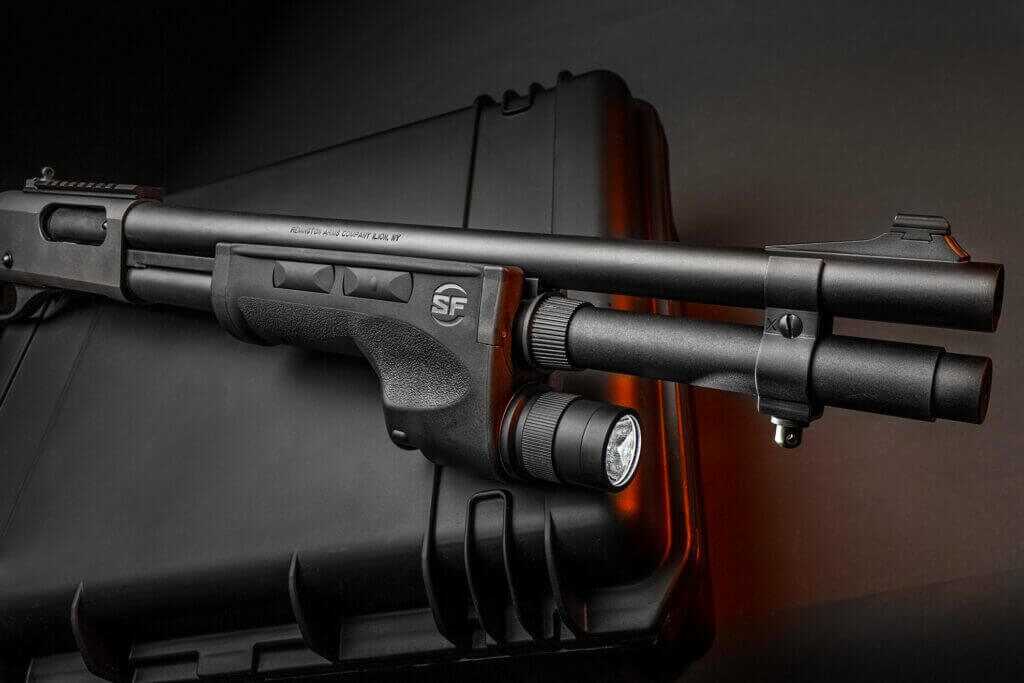 Surefire DSF integrated shotgun forend light in case with accessories