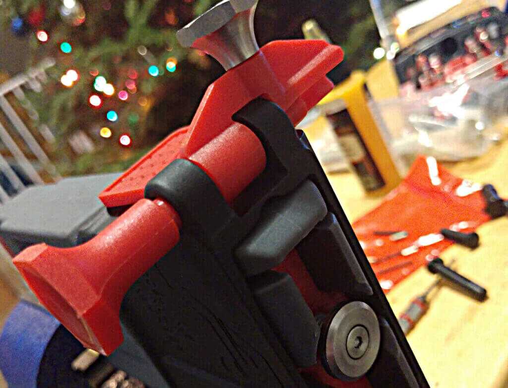 ar-15 pivot pin tool