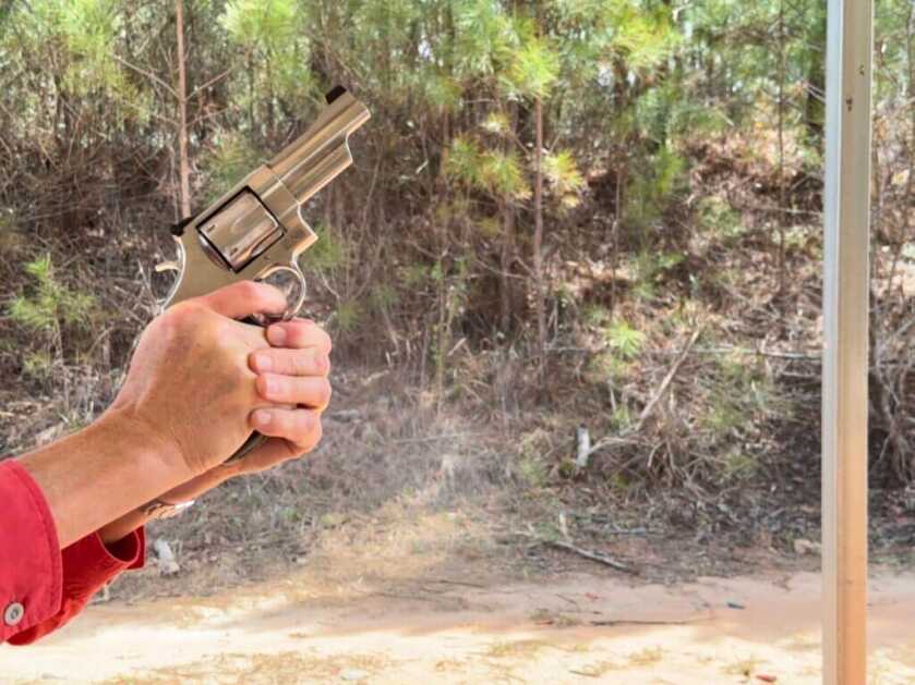 S&W 629 Mountain Gun recoil capture while firing .44 Magnum load