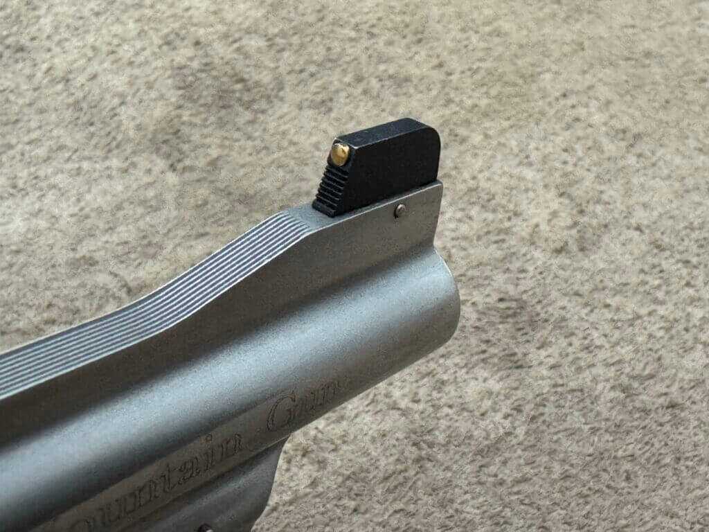 Patridge gold bead front sight on the S&W 629 Mountain Gun close up