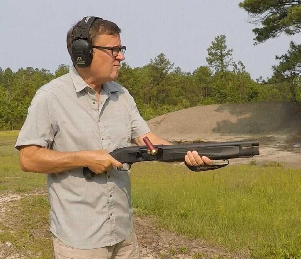 Mossberg 990 Aftershock hip fire technique demonstration