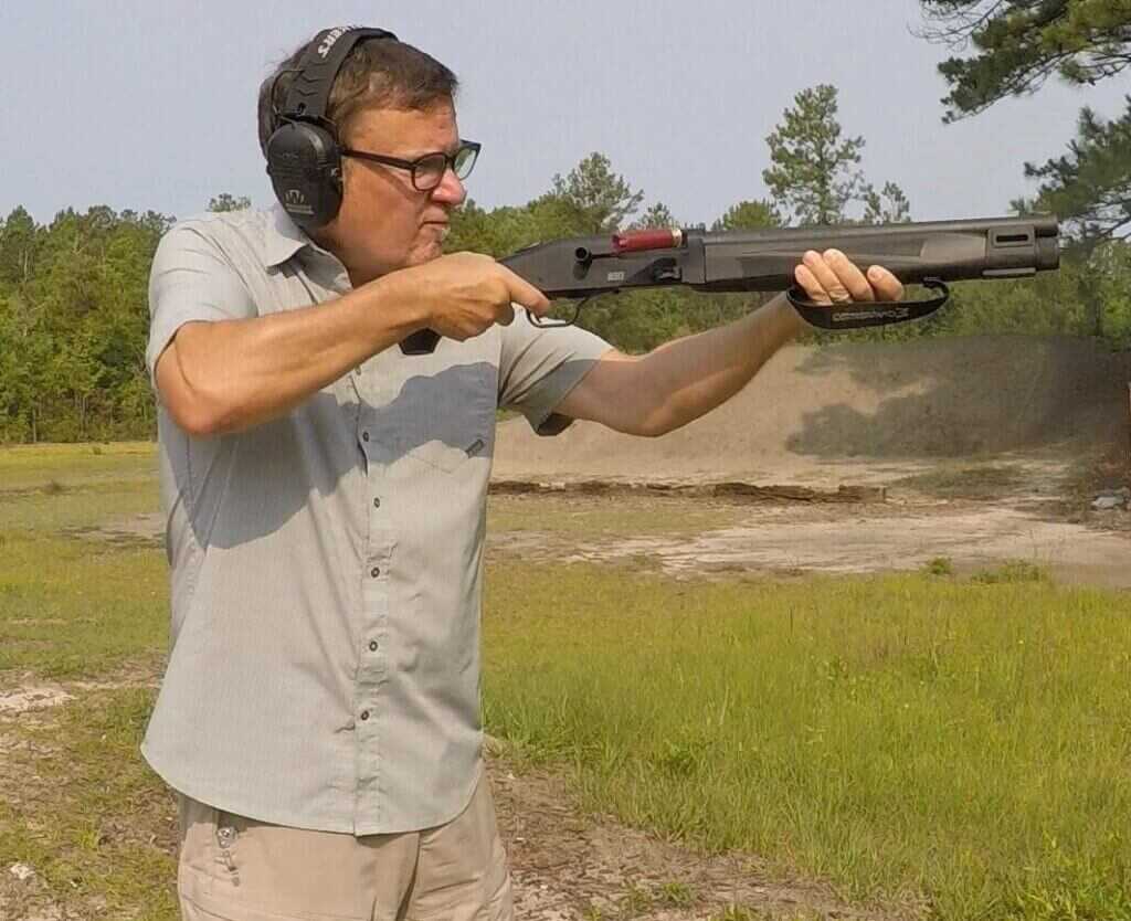 Mossberg 990 Aftershock close range technique using fiber optic front