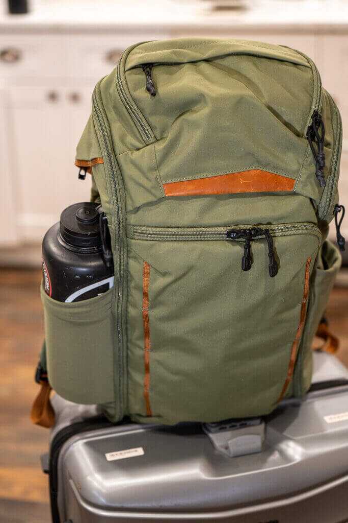 Vertx Gamut 32L oversize water bottle pocket holding two-liter bottle