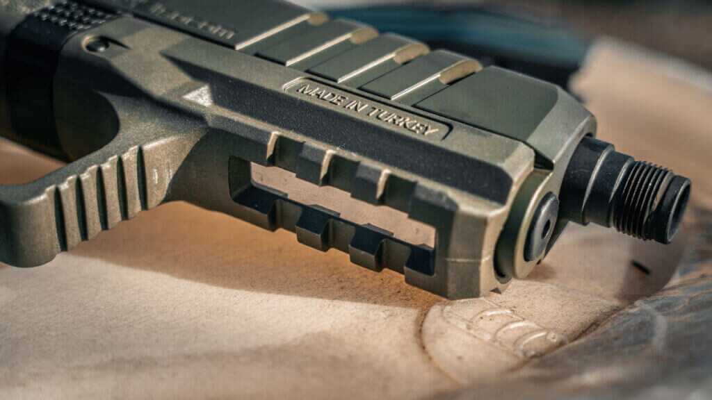 Full size Picatinny rail on SAR9 SOCOM for light mounting