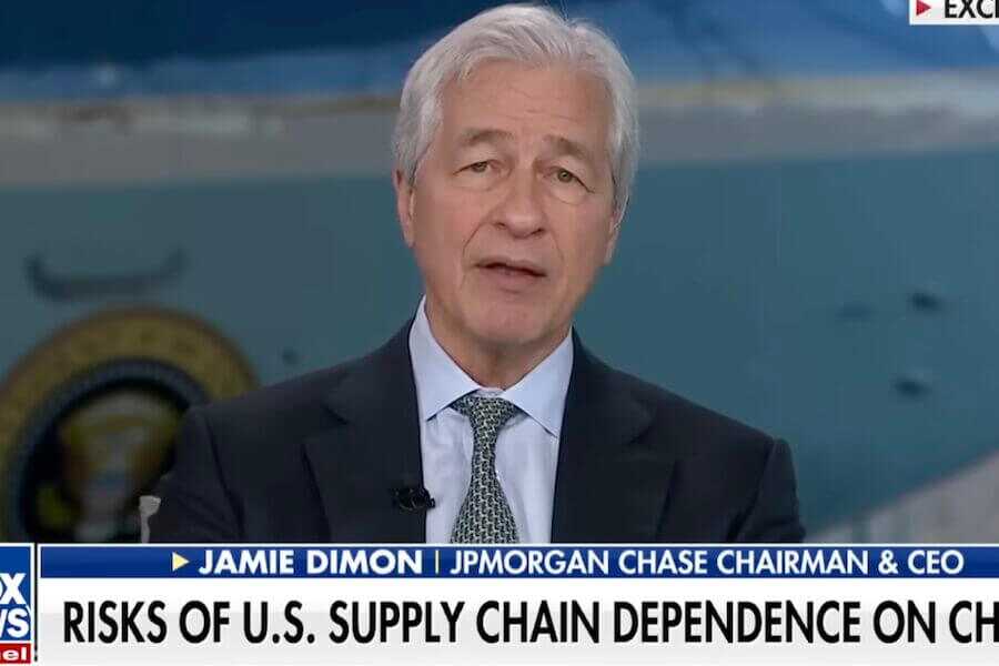 Jamie Dimon, the CEO of JPMorgan Chase, claimed that the banking giant never de-banked the firearms industry.