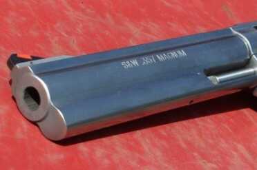 Return of the Revolver - S&W 686 Plus New Gun Review Smith 686