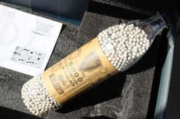 Airsoft ARX-160 from Umarex I used to advocate training with the .22 LR ARX, but there's no shortage of Airsoft ammo. This is so much easier.