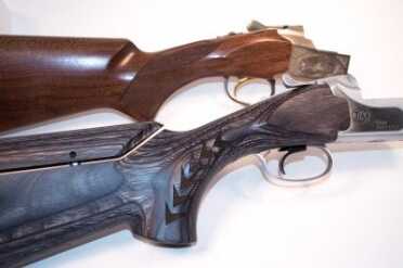 Note the sharp vertical orientation of the pistol grip.