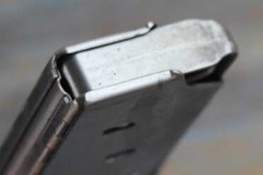 The CCP's magazine follower is flat, and it feeds reliably. 