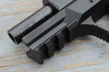 Lights or lasers, no problem.