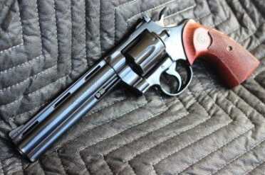 Shoot-out: Colt Python vs. Smith & Wesson 686 Make sure to read our review of the Python.