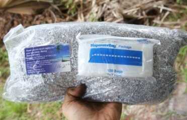 This giant bag of magnesium shavings didn't help start fires at all. It's good for magicians tricks and little else. 