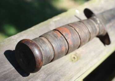 This old blade has been in service a long time. Until my cousin (not the original owner) died in 1996, it was in use as a utility knife. 