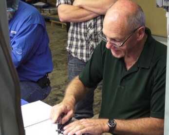 Working hands-on with the master for 7 days is the opportunity of a lifetime. Here Bob Marvel demonstrates technique to students.