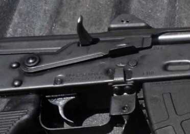 The safety has a thumb ledge. Always helpful.