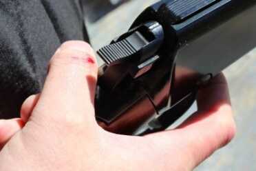 Gallery Gun Fun Henry's Pump 22 Ouch! Watch out the bolt will bite if you get your thumb in the way.