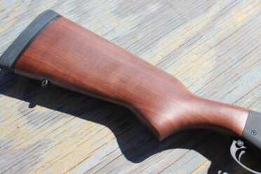 The walnut is clear and not highly figured. The wood gives the 870P a classic look.