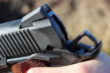 The RO Operator has a sight designed for EDC.