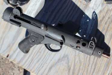 I'm consdiering carrying this. Appropriate, I think. But not the easiest to conceal. 