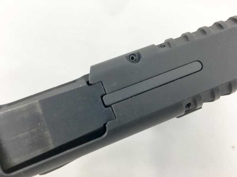 A chamber status indicator can be seen and felt if a round is present and chambered.