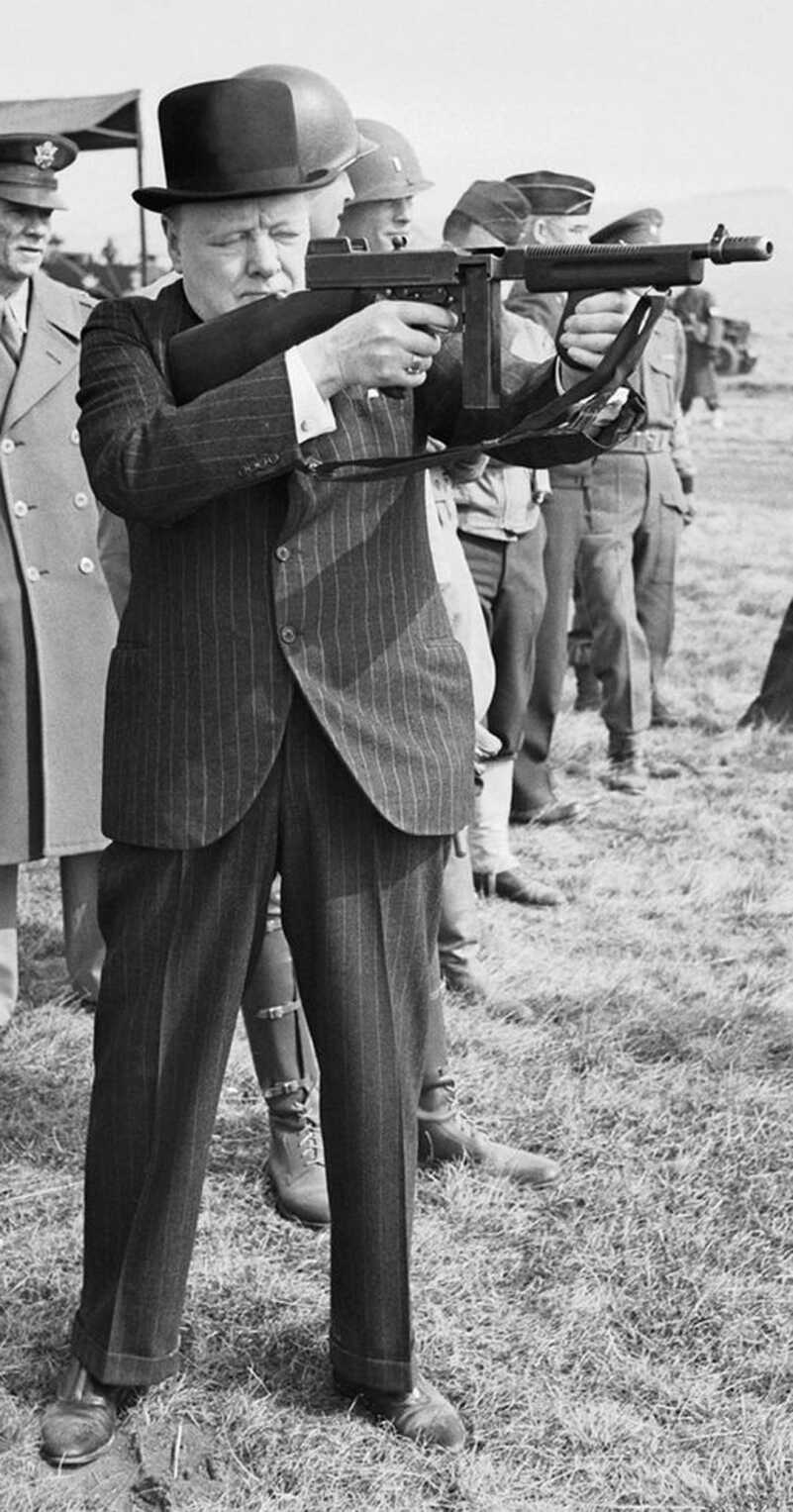 Open your eyes, Winnie! 