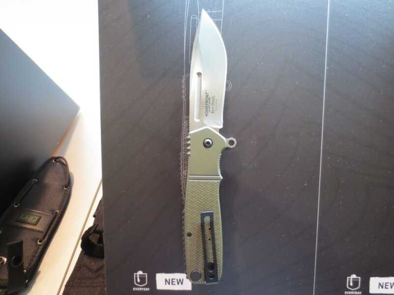 CRKT Homefront with 'Field Strip' Technology -- Blade Show 2016 askjfa