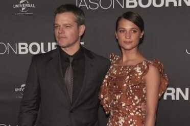 Matt Damon (Jason Bourne) on Gun Control: ‘It’s Wonderful What Australia Did’ Matt Damon and Alicia Vikander at the premiere of "Jason Bourne" at Moore Park, Sydney, on July 3. (Photo: SMH)